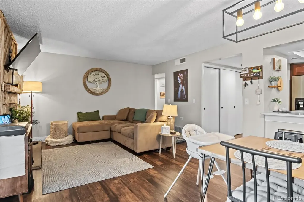 14150 E Temple Drive Aurora CO 80015