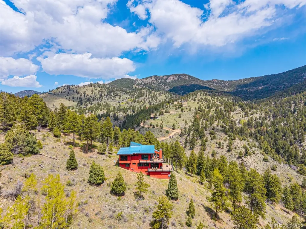 5896 Peregrine Trail Golden CO 80403
