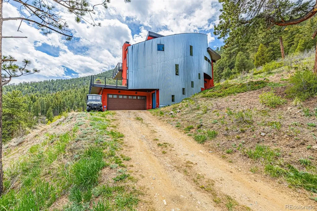 5896 Peregrine Trail Golden CO 80403