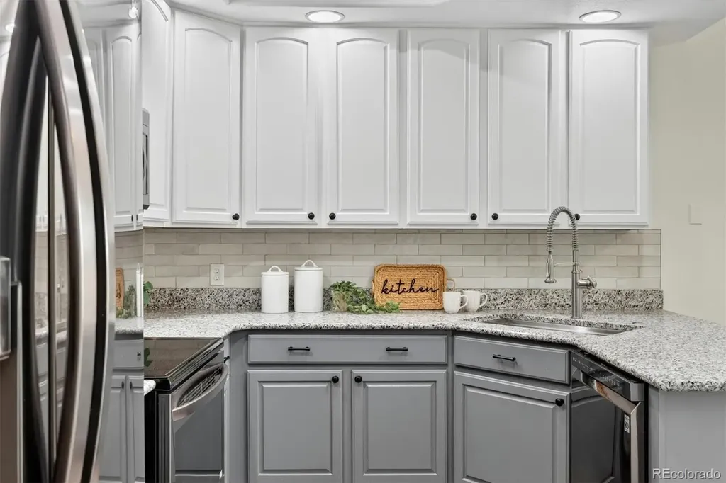 12713 W Bowles Place Littleton CO 80127