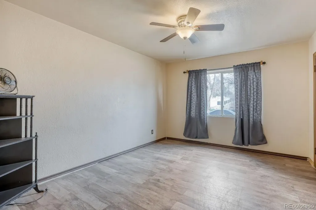 771 Troy Street Aurora CO 80011