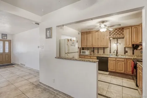 771 Troy Street Aurora CO 80011