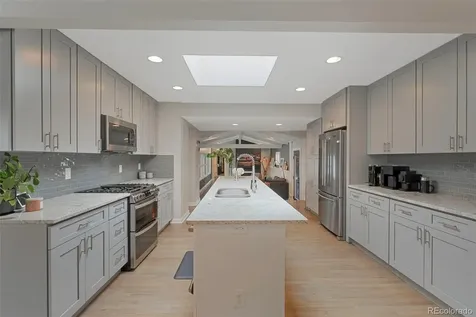 925 Teller Street Lakewood CO 80214