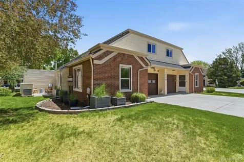 1739 S Lee Street Lakewood CO 80232