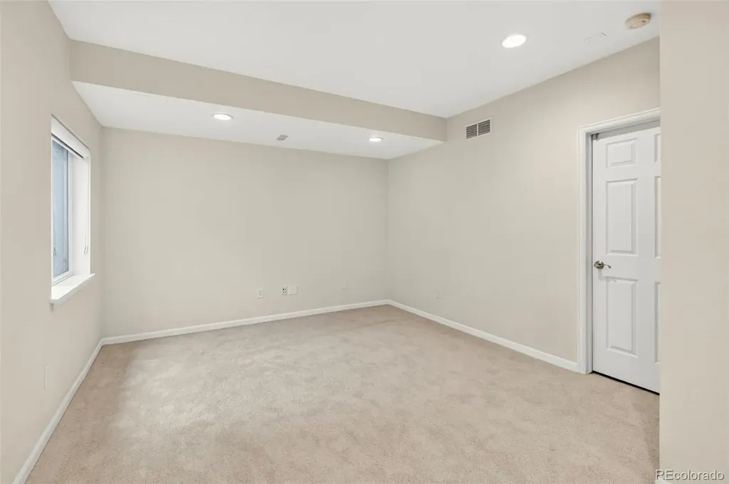 8476 E 35th Avenue Denver CO 80238