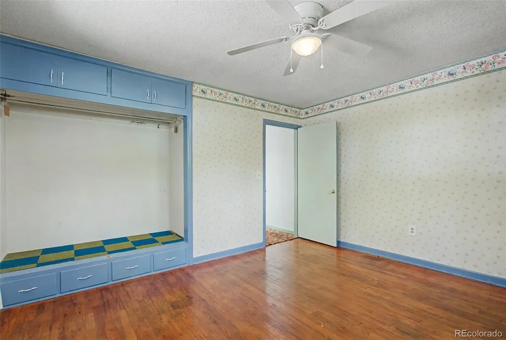 1118 Acacia Drive Colorado Springs CO 80907