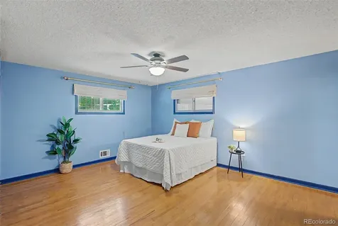 1118 Acacia Drive Colorado Springs CO 80907