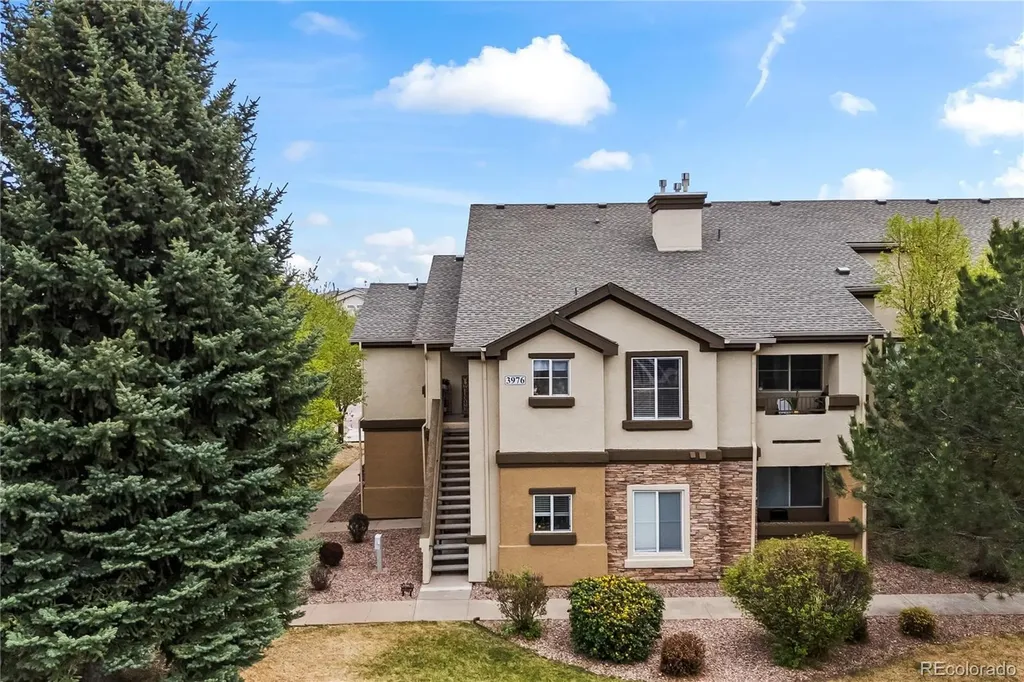 3976 Riviera Grove Colorado Springs CO 80922