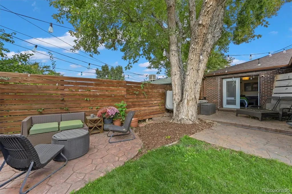 2901 Monaco Parkway Denver CO 80207