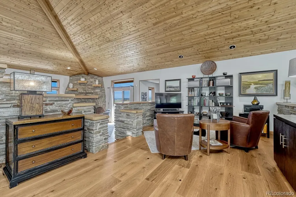 6738 Condor Run Littleton CO 80125