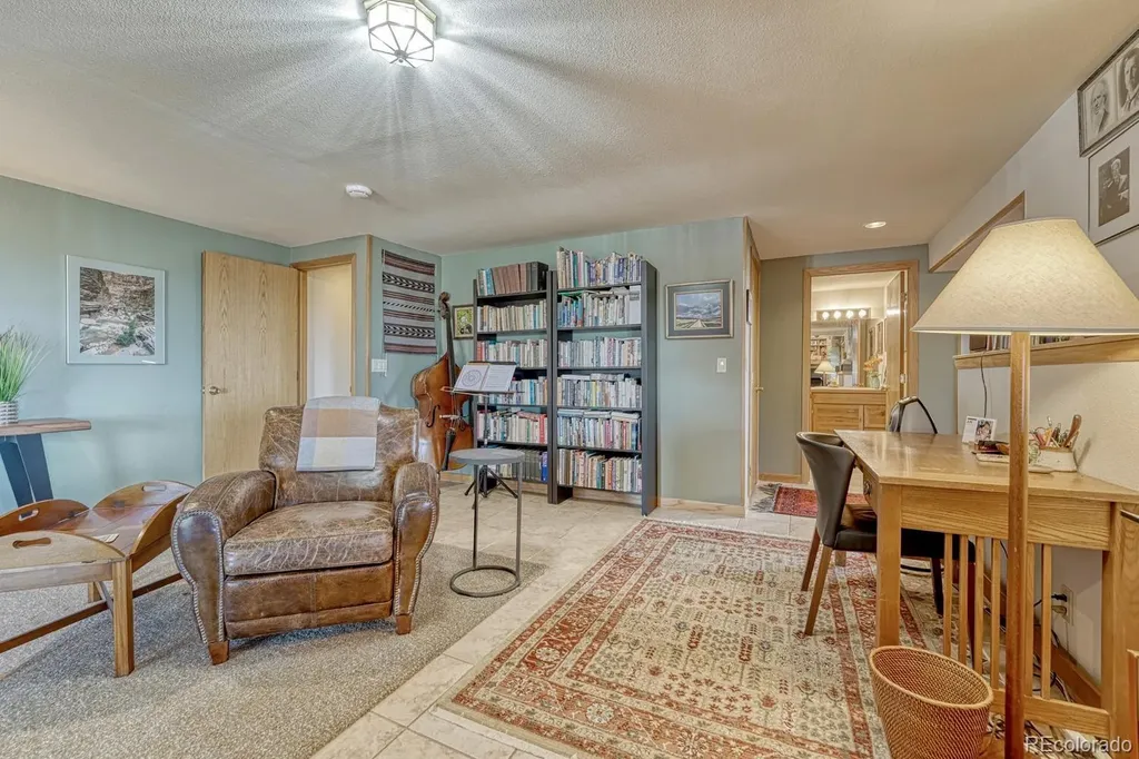 6738 Condor Run Littleton CO 80125