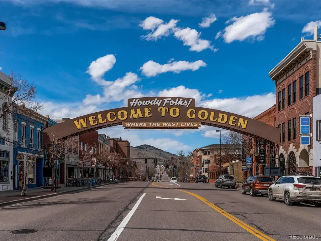 601 Cheyenne Street Golden CO 80403