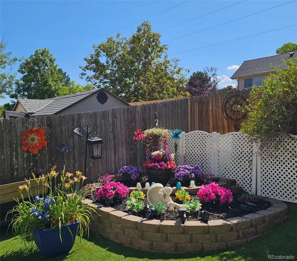 11825 Gray Court Broomfield CO 80020