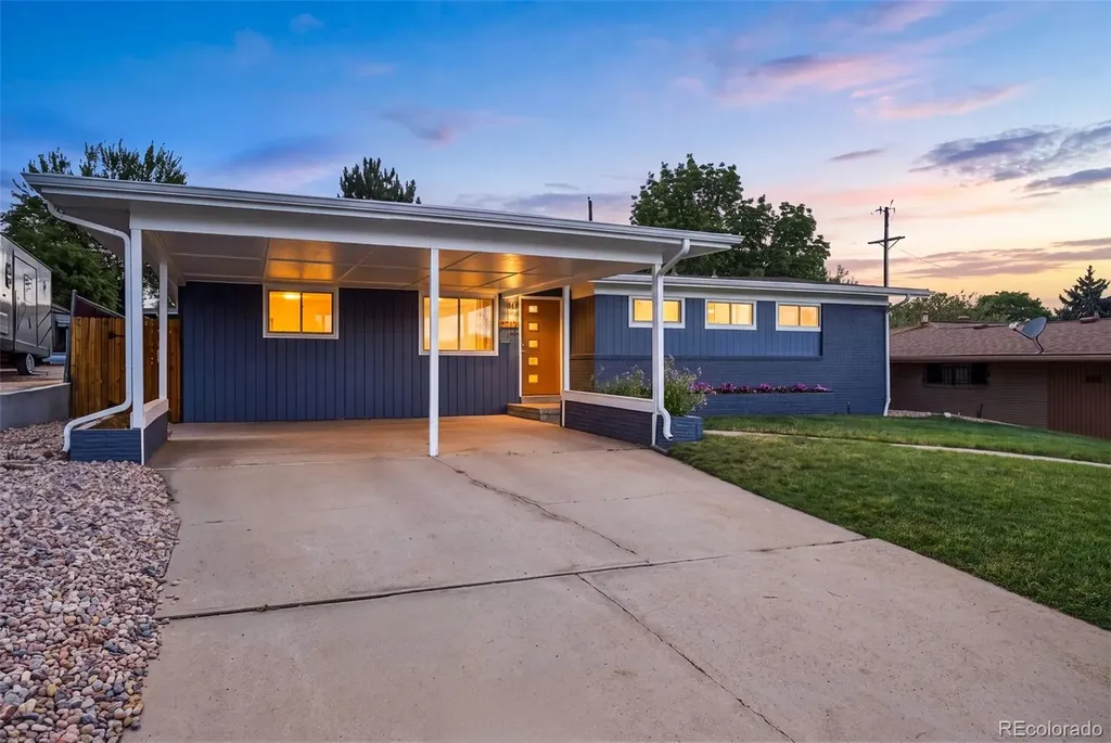 2717 S Osceola Way Denver CO 80236