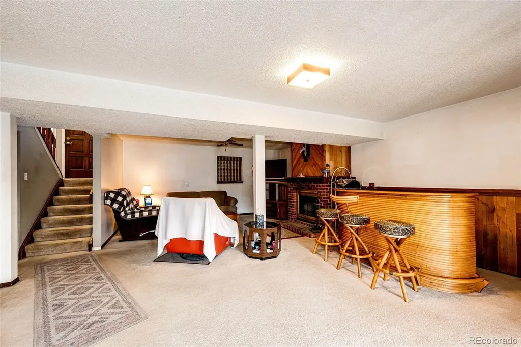 7740 W Meadow Drive Littleton CO 80128