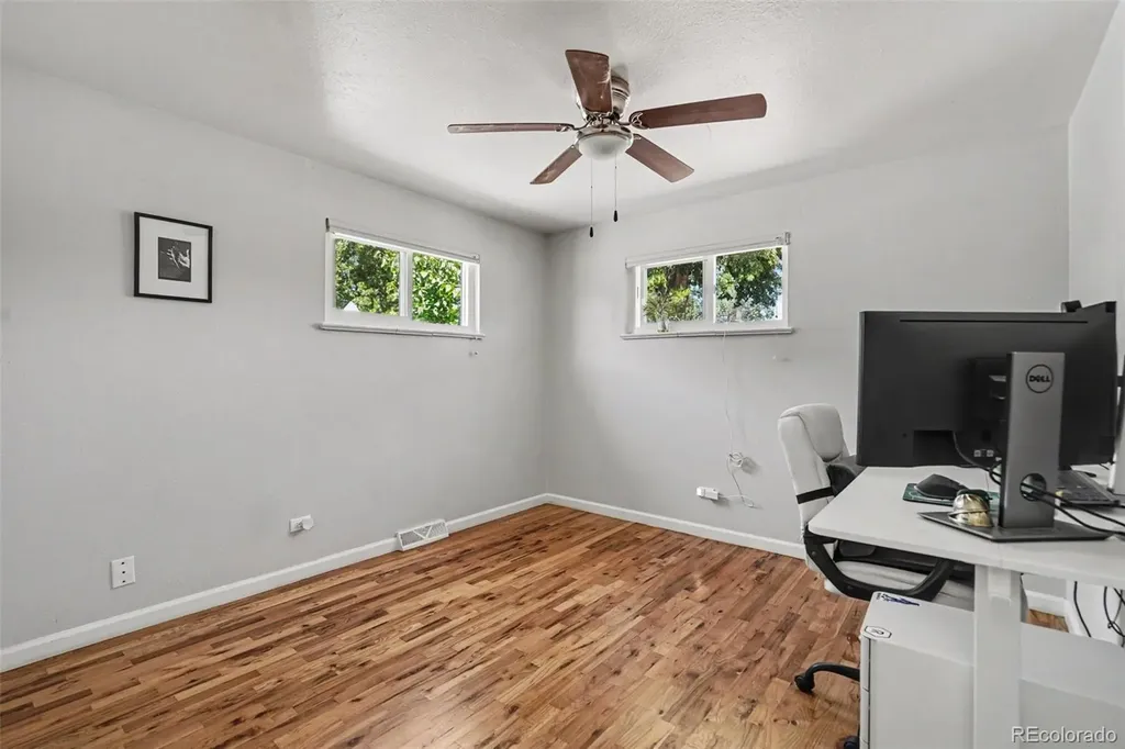 3255 N Cook Street Denver CO 80205