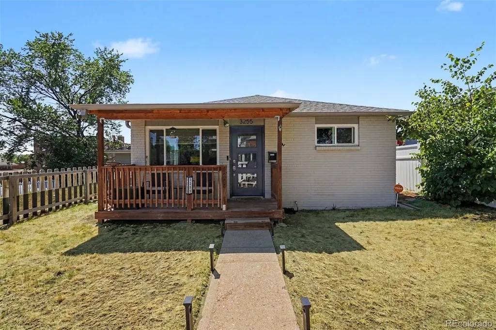 3255 N Cook Street Denver CO 80205
