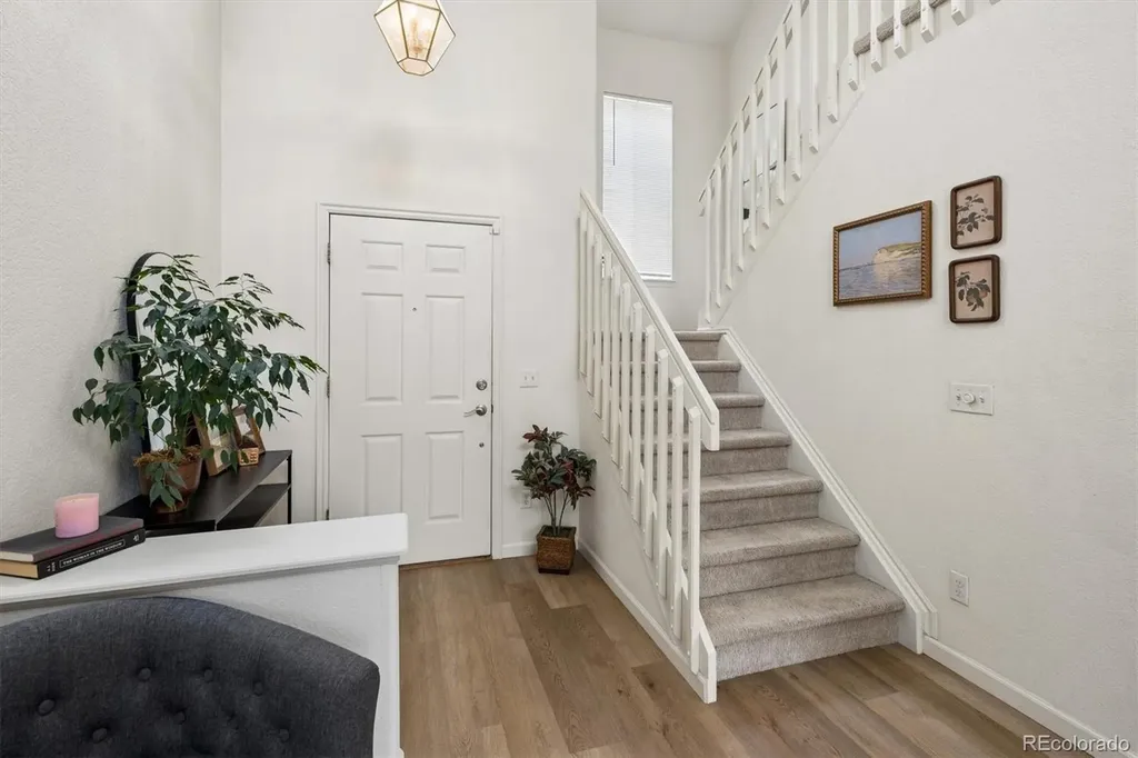 9659 Queenscliffe Drive Littleton CO 80130