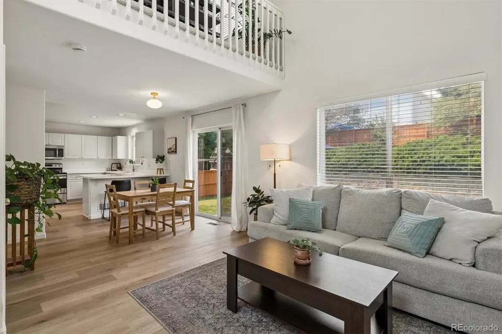 9659 Queenscliffe Drive Littleton CO 80130