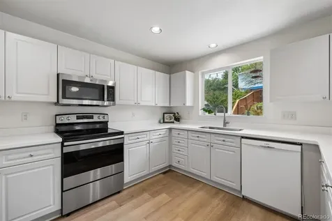 9659 Queenscliffe Drive Littleton CO 80130