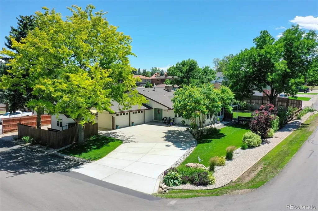 9490 Vance Court Broomfield CO 80021