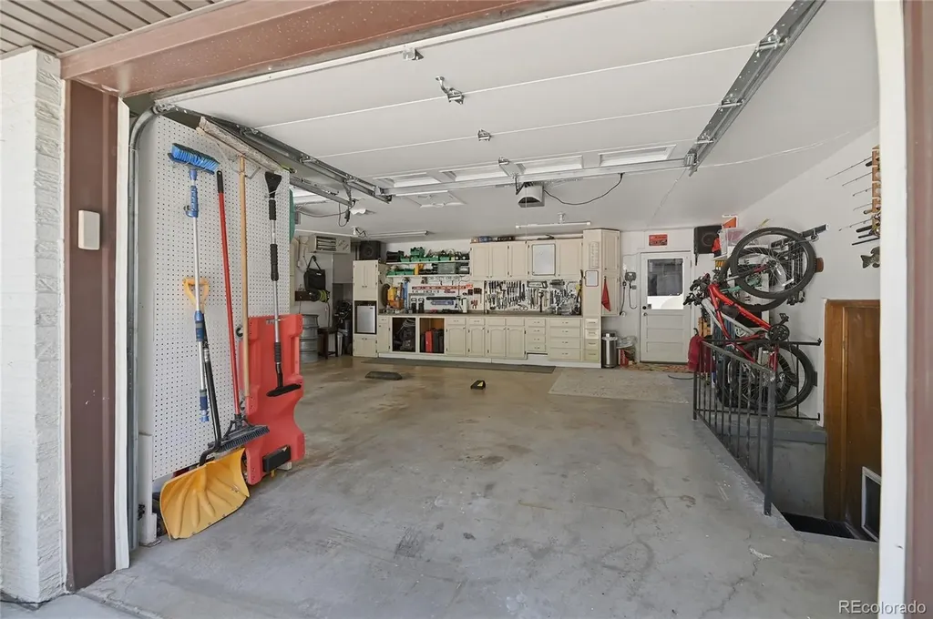 9490 Vance Court Broomfield CO 80021
