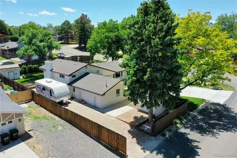 9490 Vance Court Broomfield CO 80021