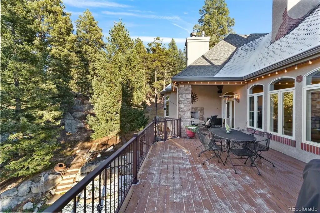4450 Walker Ridge View Colorado Springs CO 80908