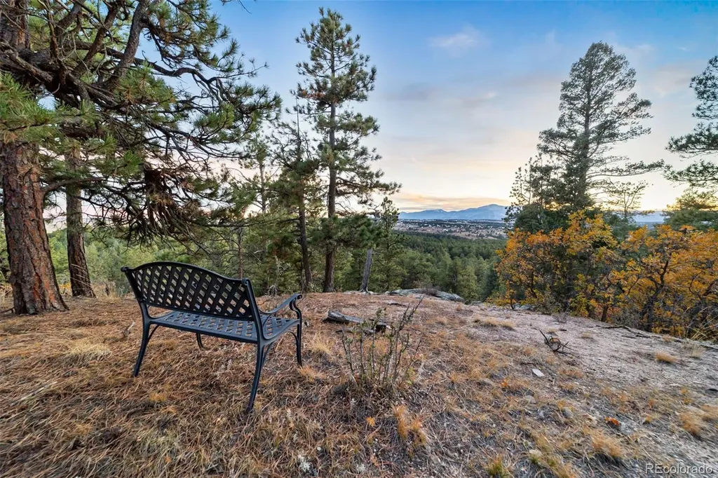 4450 Walker Ridge View Colorado Springs CO 80908