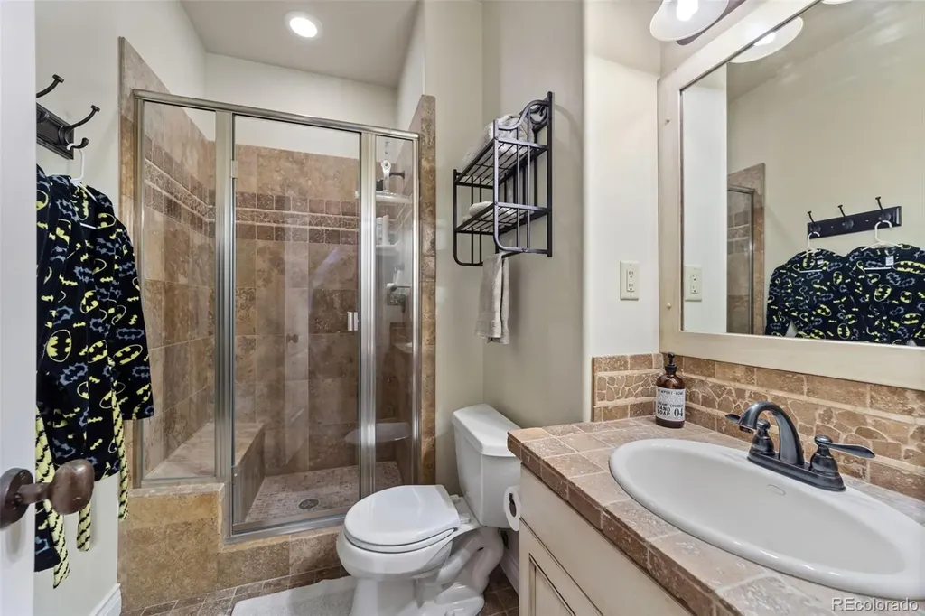 4450 Walker Ridge View Colorado Springs CO 80908