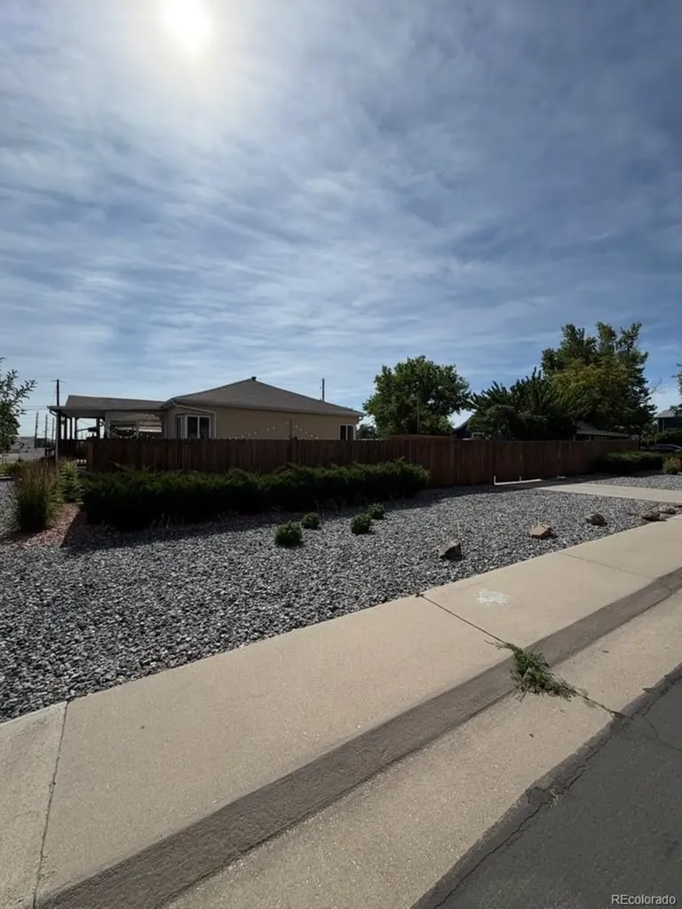 2196 W 56th Avenue Denver CO 80221