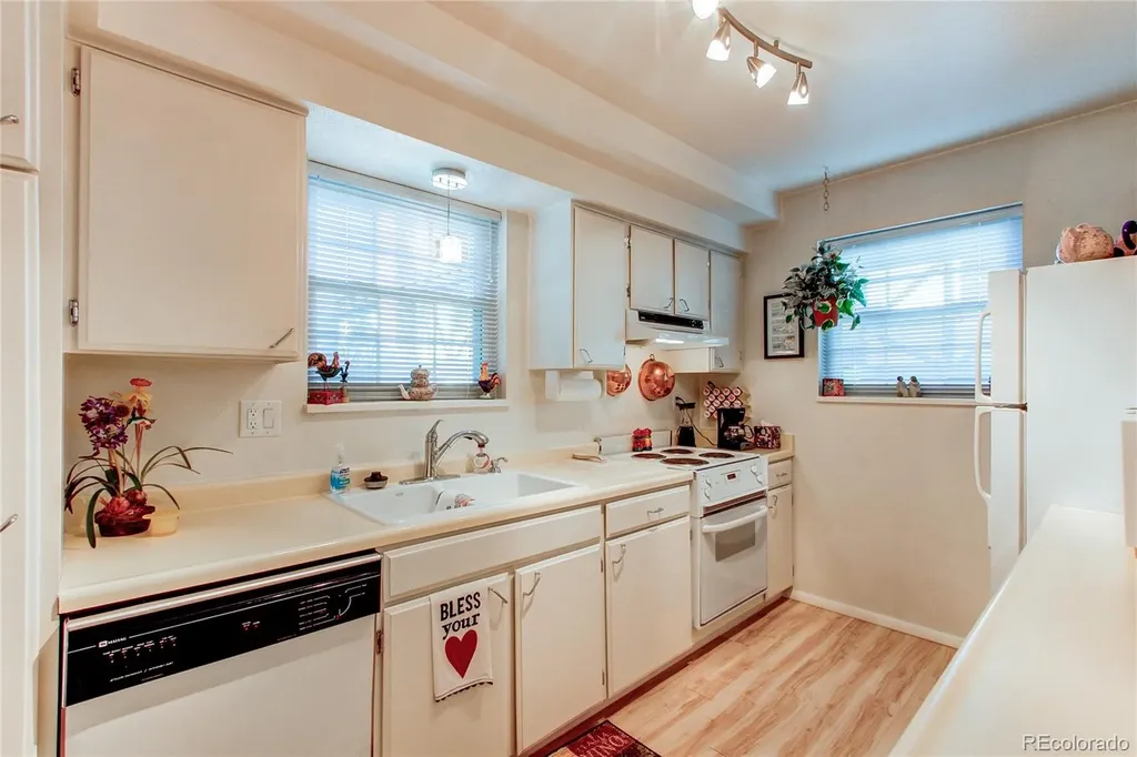 3855 S Monaco Street Parkway Denver CO 80237