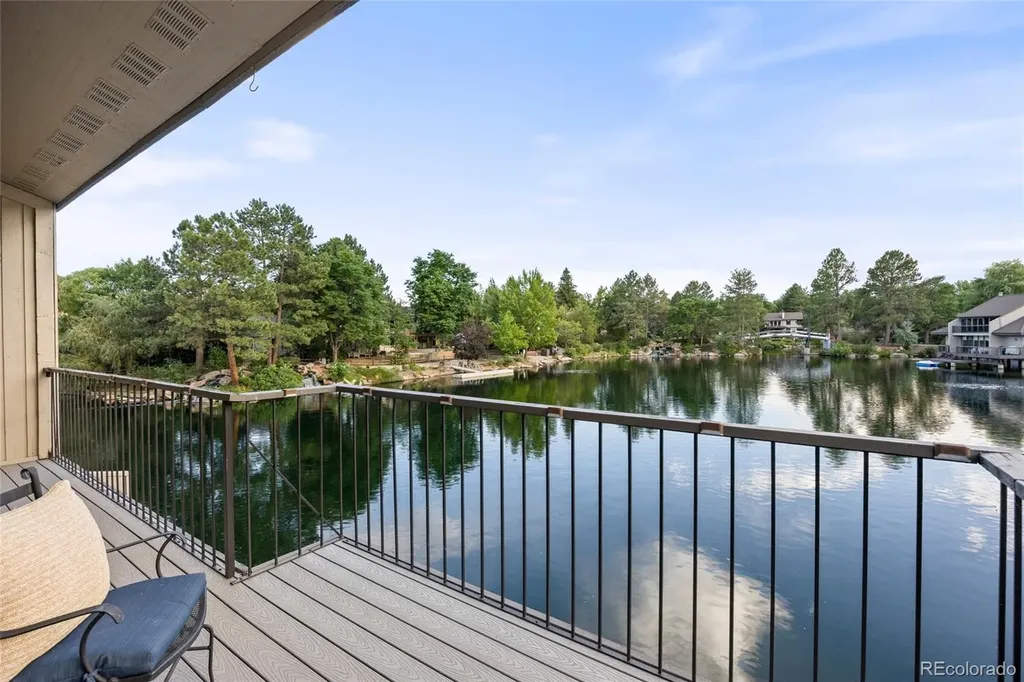9948 E Maplewood Avenue Englewood CO 80111
