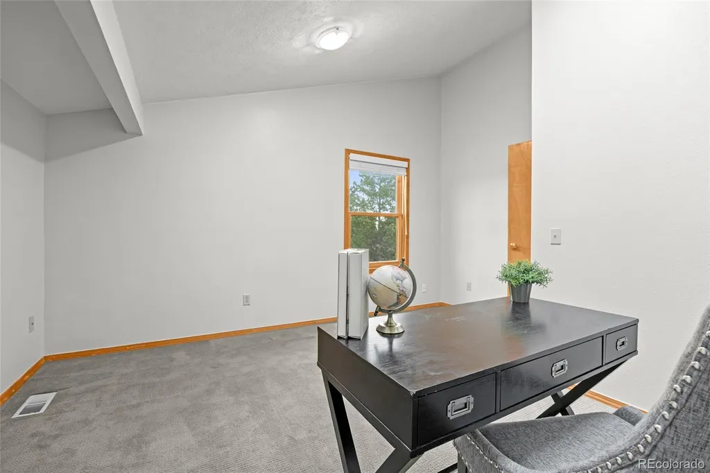 9948 E Maplewood Avenue Englewood CO 80111