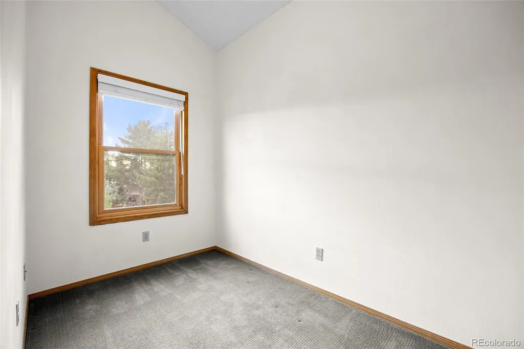 9948 E Maplewood Avenue Englewood CO 80111