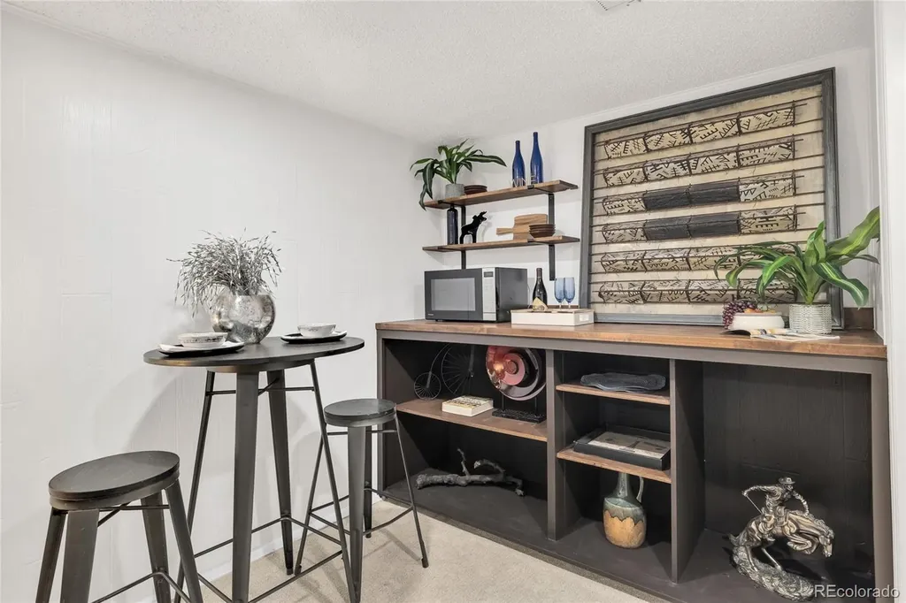1569 S Lee Street Lakewood CO 80232