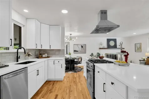 1569 S Lee Street Lakewood CO 80232