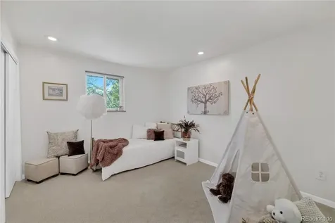 1569 S Lee Street Lakewood CO 80232