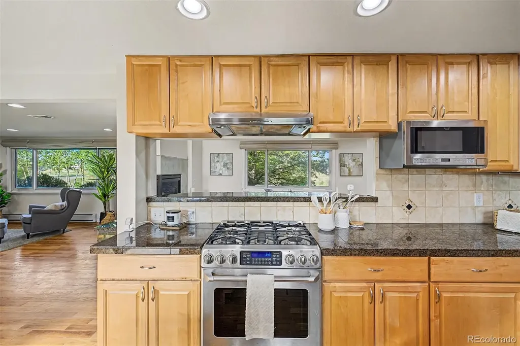 13861 Elmore Road Longmont CO 80504