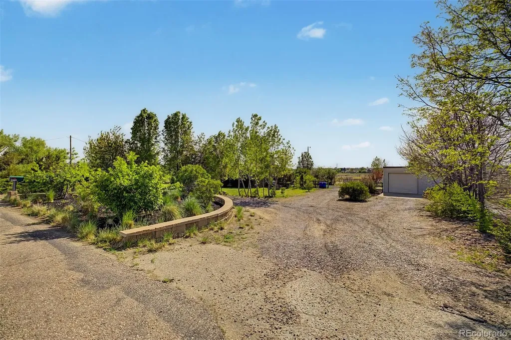 13861 Elmore Road Longmont CO 80504