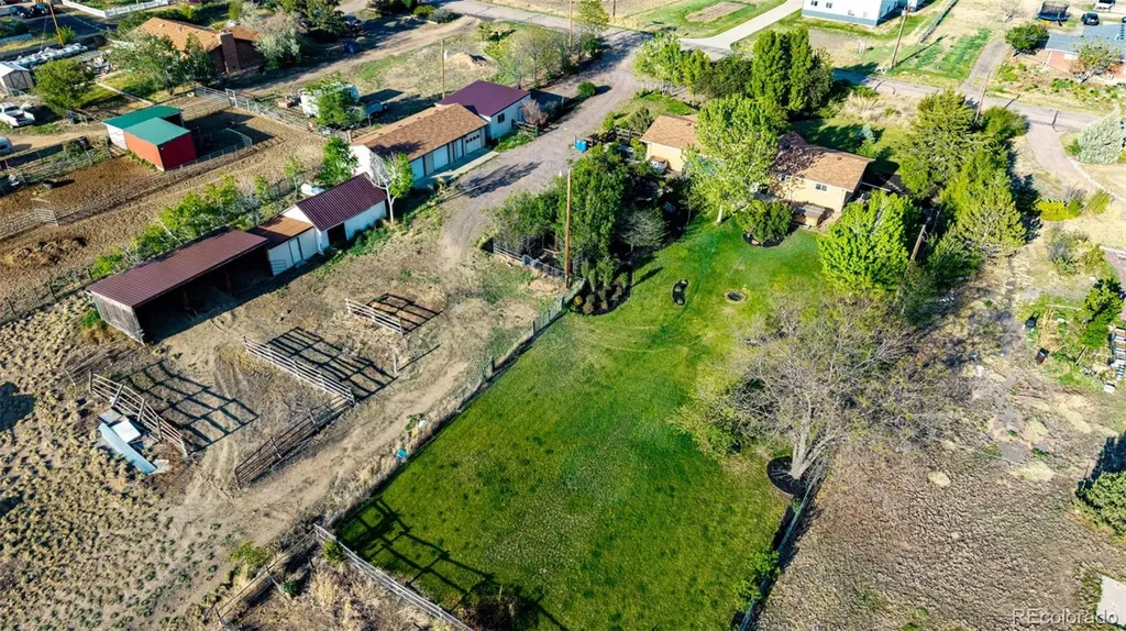 13861 Elmore Road Longmont CO 80504