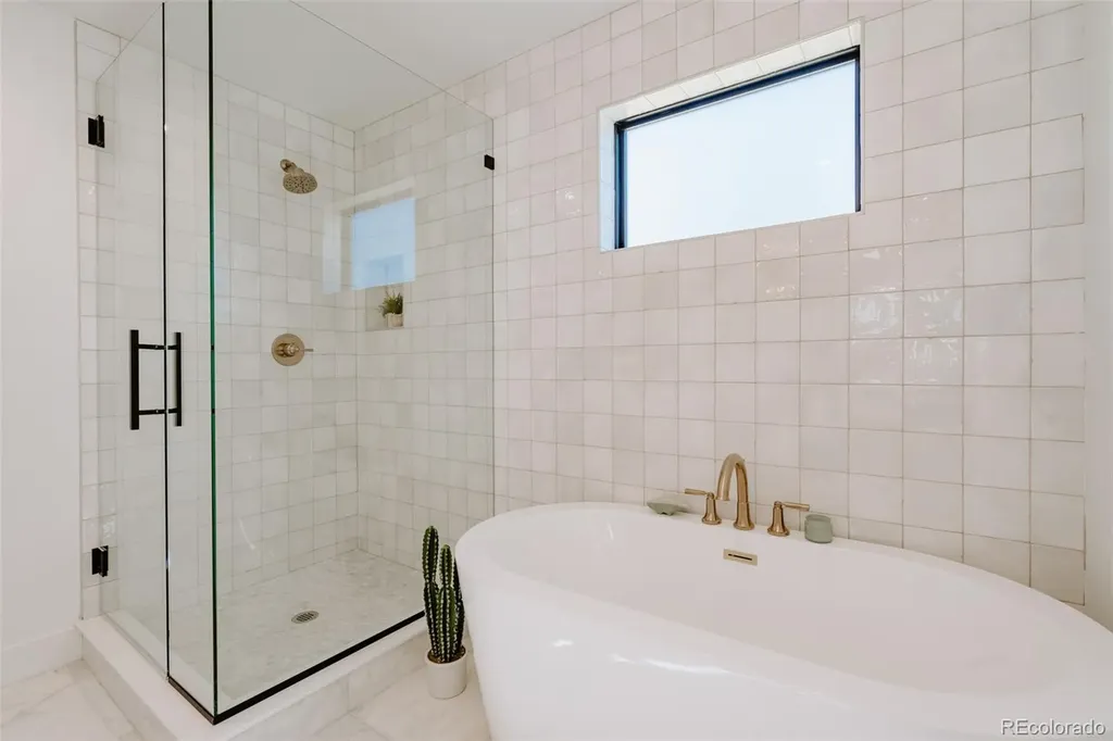 2534 Chase Edgewater CO 80215