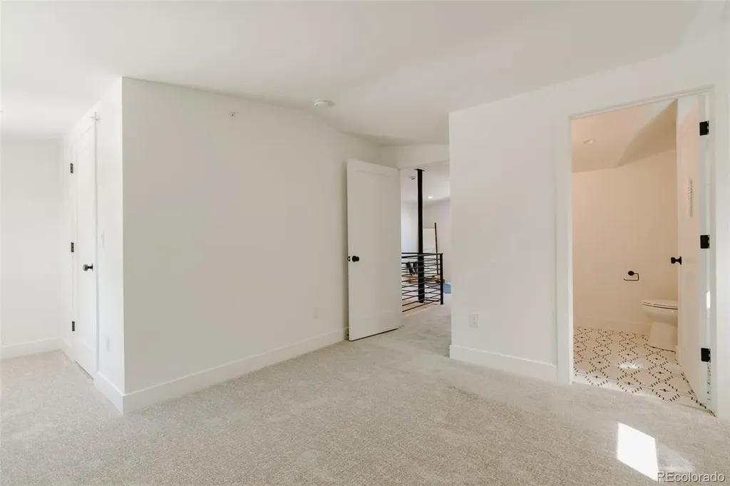 2534 Chase Edgewater CO 80215