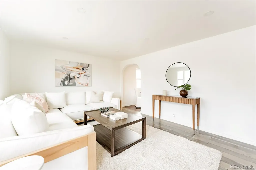 135 S Raleigh Street Denver CO 80219