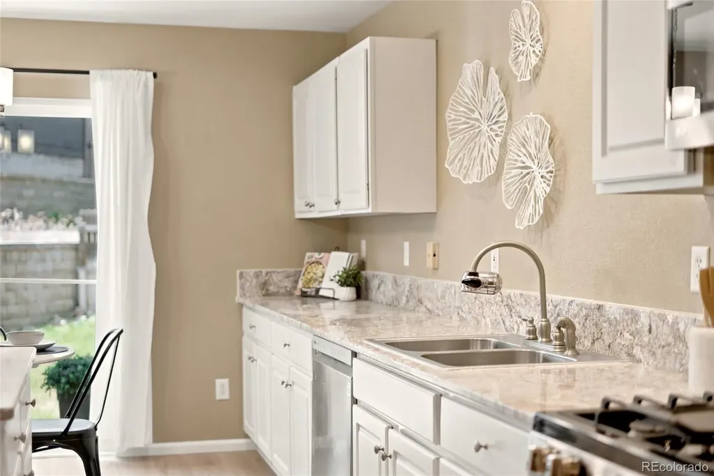 5389 S Quatar Circle Aurora CO 80015