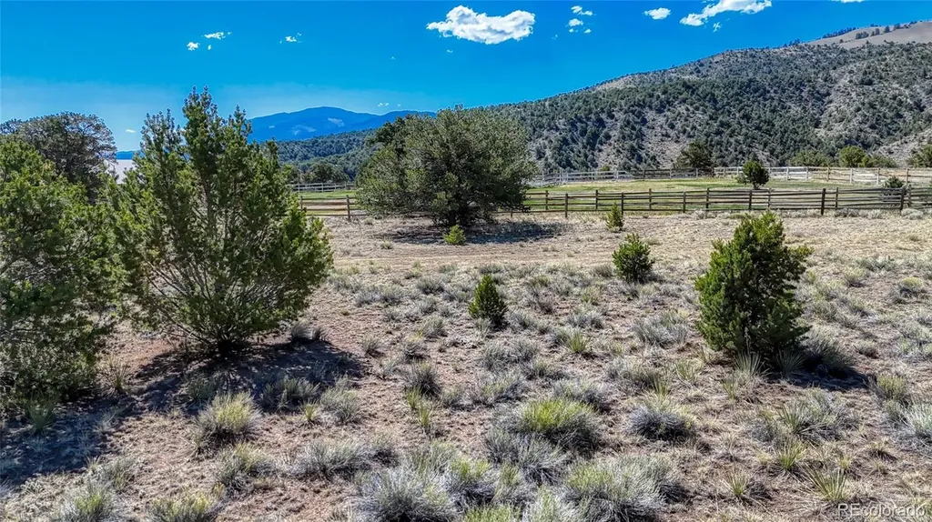 7382 Heavenly View Parkway Salida CO 81201