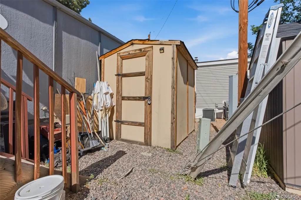 17190 Mt Vernon Road Golden CO 80401
