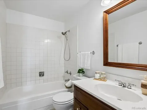 7566 S Willow Way Centennial CO 80112