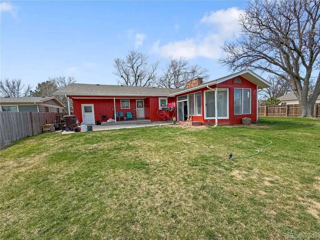 662 Ash Avenue Akron CO 80720