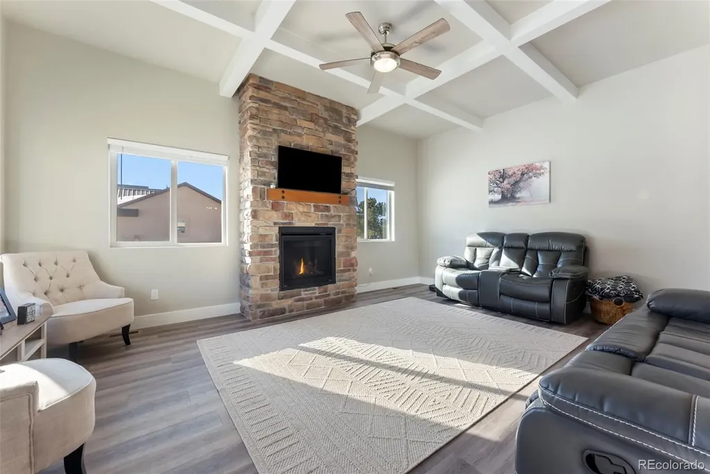 489 Duesouth Road Florissant CO 80816